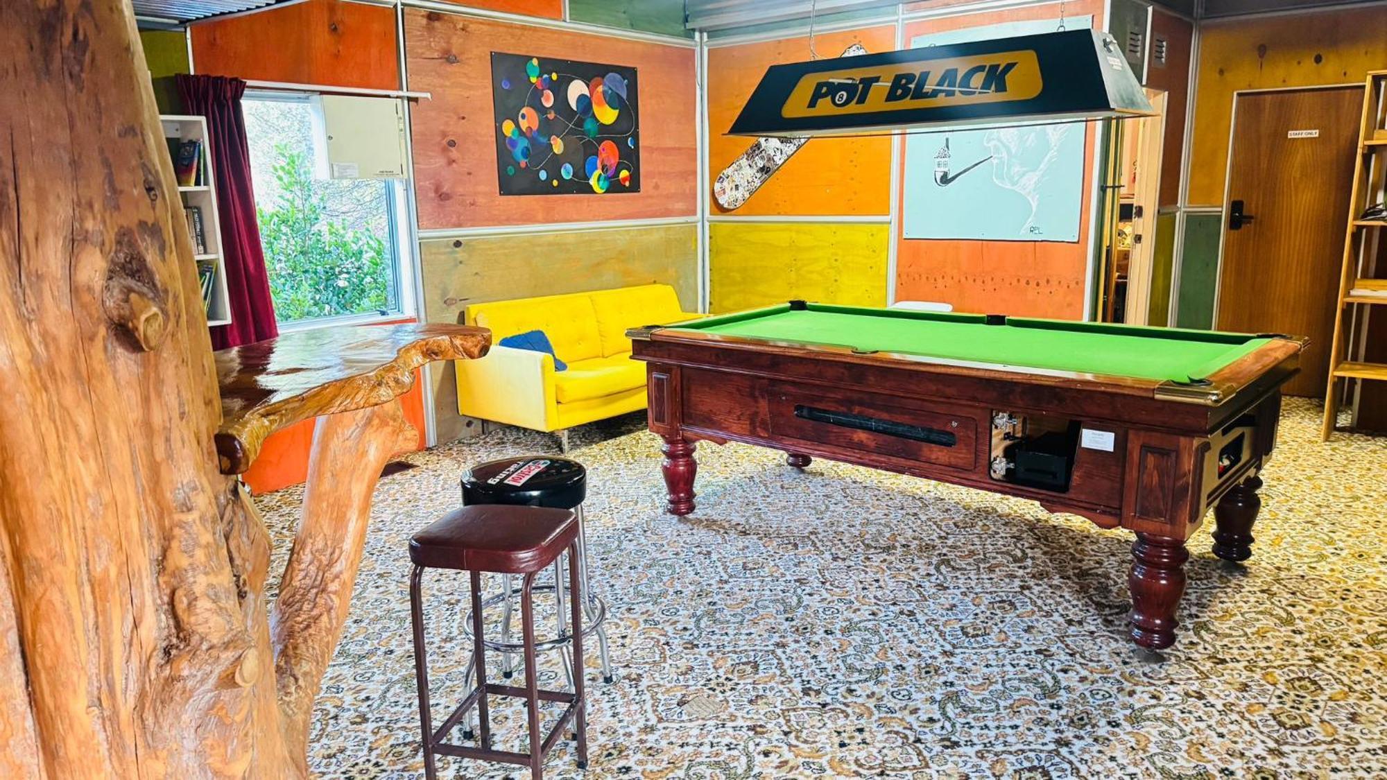 The Crossing Lodge & Backpackers Erua Экстерьер фото