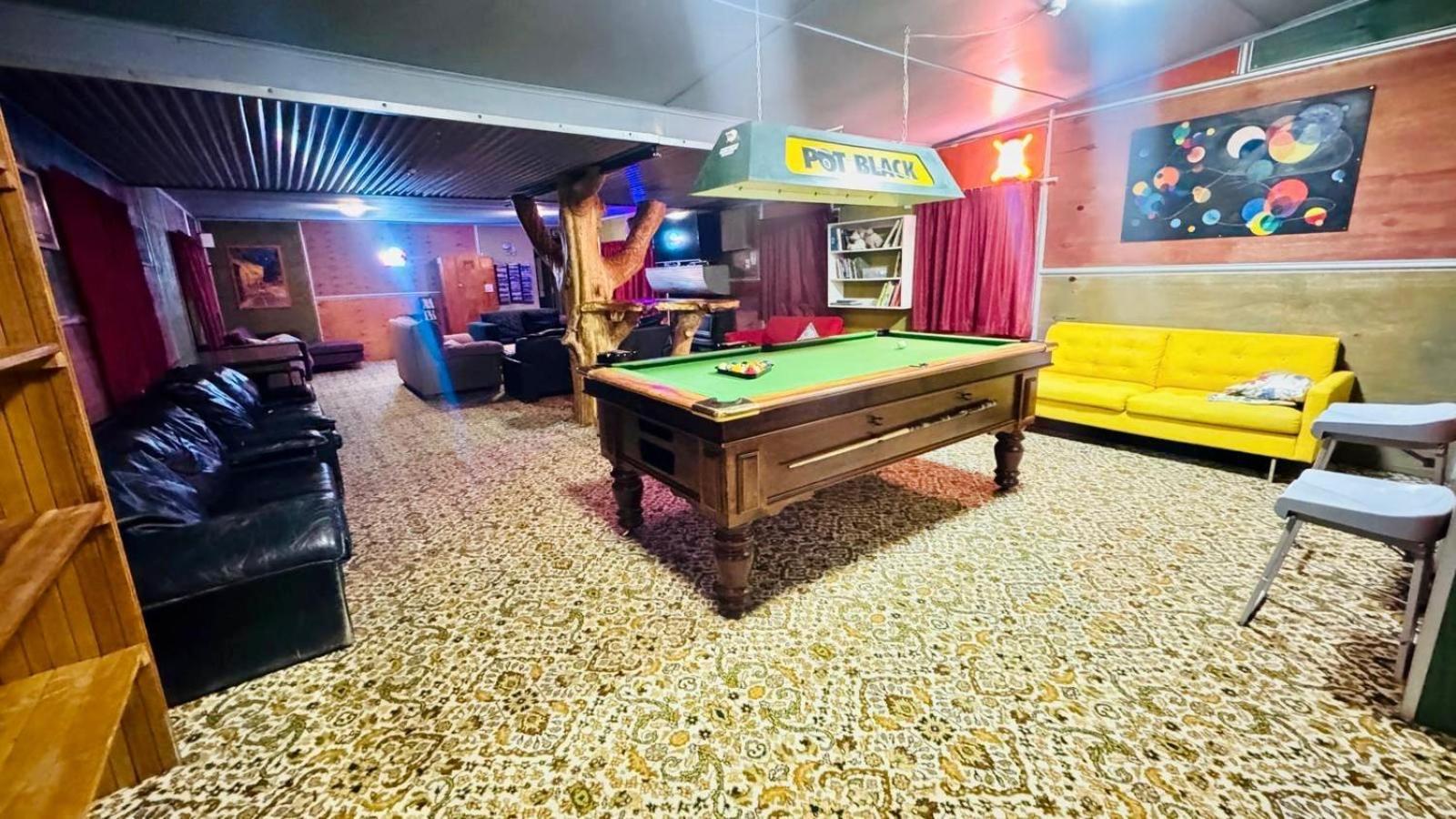 The Crossing Lodge & Backpackers Erua Экстерьер фото